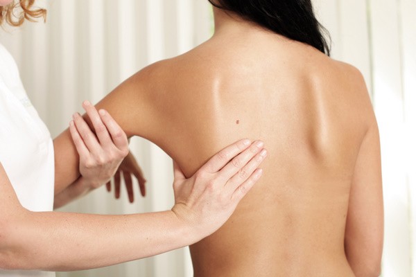 Cyriax / Manuelle Therapie © Peter Atkins / Fotolia Cyriax / Manuelle Therapie © Peter Atkins / Fotolia