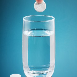 Alternativen zu Aspirin: Paracetamol, Ibuprofen oder sanfter? Alternativen zu Aspirin © Mikhail Popov / Fotolia