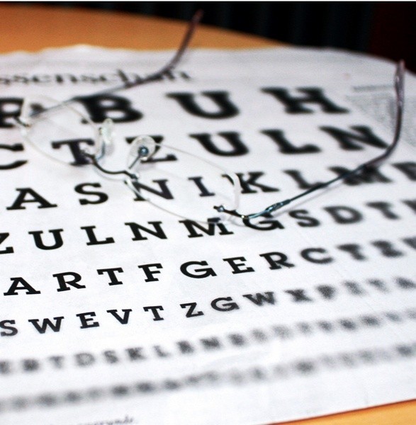 Brillengläser Glas oder Kunststoff? Was ist besser?