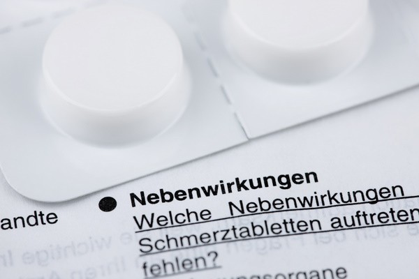 Beachten Sie die Nebenwirkungen von Diclofenac © rrrob/fotolia