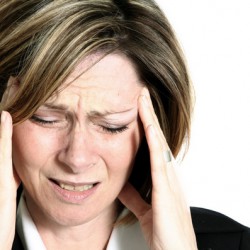 Kopfschmerzen richtig behandeln Kopfschmerzen nerven! © Fred Goldstein / Fotolia