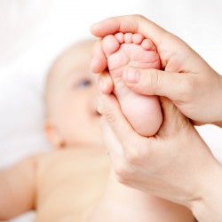 Die Vorsorgeuntersuchung U3 des Babys Alles klar mit dem Baby? - Die Vorsorgeuntersuchung U3 für Babys ist ein weiterer Checkup für das Neugeborene © Dmitry Naumov / Fotolia