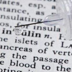 In welcher Beziehung steht Insulin zum Abnehmen? Insulin hat seinen Sinn und Zweck im Körper - macht uns aber auch das Abnehmen, genauer das Fettverbrennen und damit den Abbau des Bauchspecks schwer (© mbz1/Fotolia)