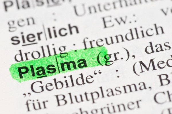 Plasmagel Unterspritzung: Faltenauffüllung auf Basis von Blutplasma (© Marco2811 - Fotolia.com)