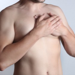 Stummer Herzinfarkt: 20-30% der Herzinfarkte verlaufen „stumm“ Stummer Herzinfarkt? (© triocean - Fotolia.com)